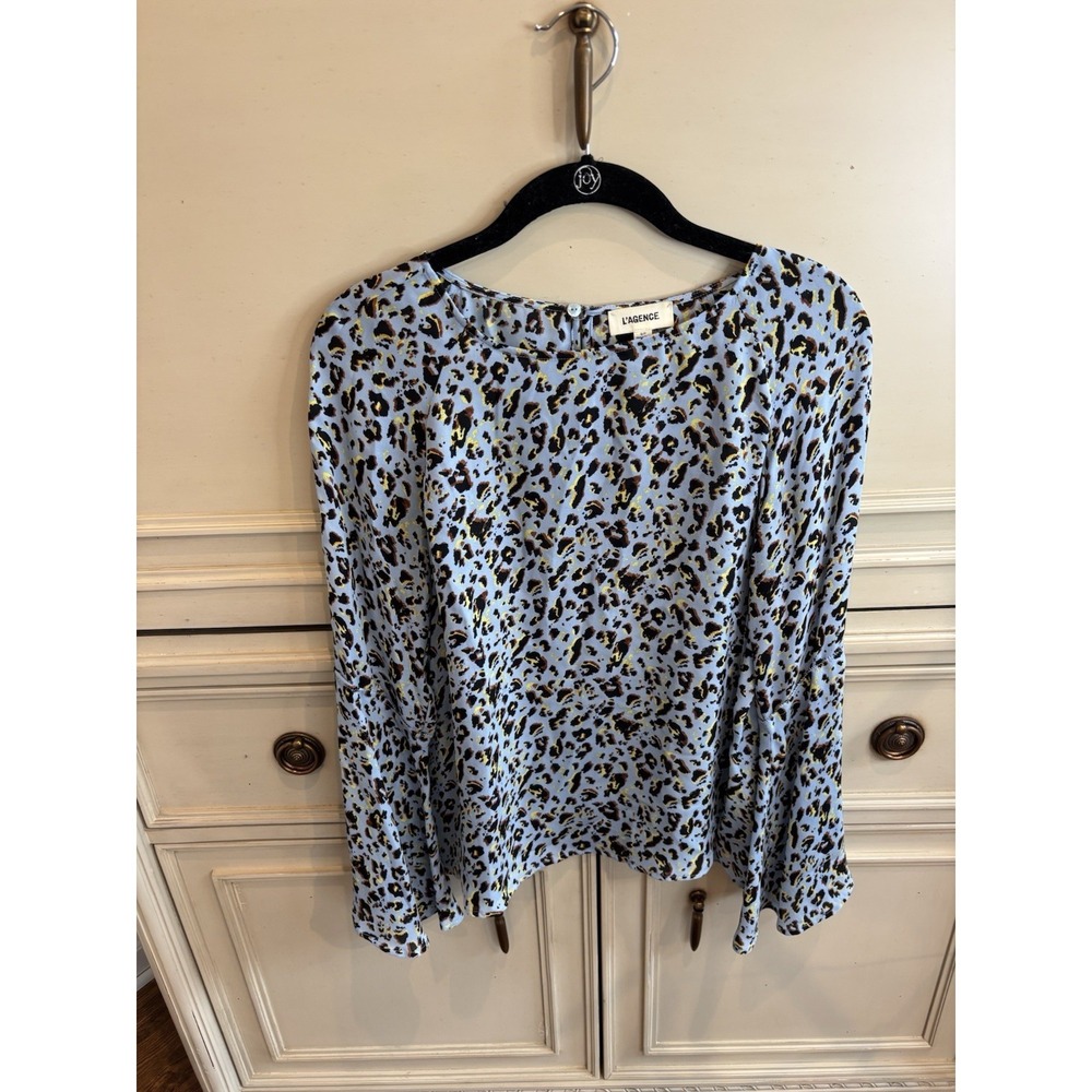 LAgence Silk‎ Dylan Blouse Small Blue Leopard Animal Print Bell Sleeve Career